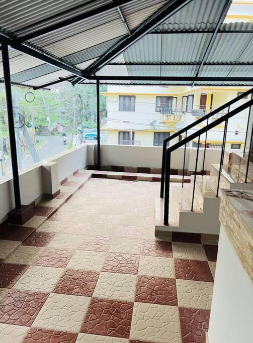 Home At Guruvayur 2 Ac Room,1 Single Bed,Kitchen Екстер'єр фото