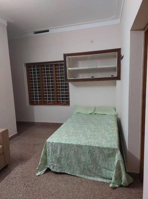 Home At Guruvayur 2 Ac Room,1 Single Bed,Kitchen Екстер'єр фото